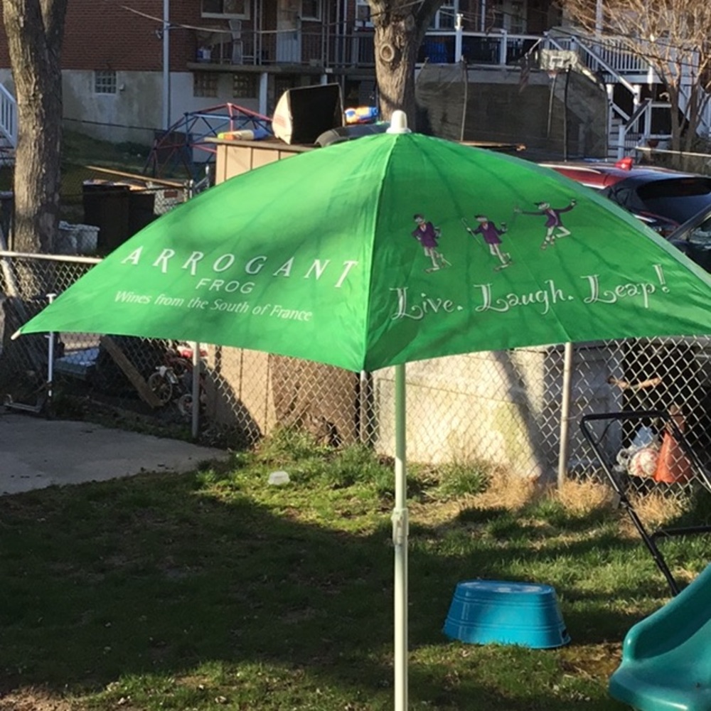 New adjustable beach umbrella with stand